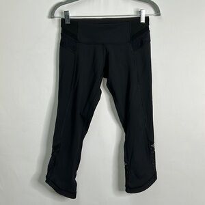 Lululemon athletica capri mesh 7” rise leggings
